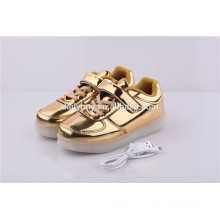 Unisex meninos meninas USB carregamento luz piscando ouro LED esportes sapatos para crianças